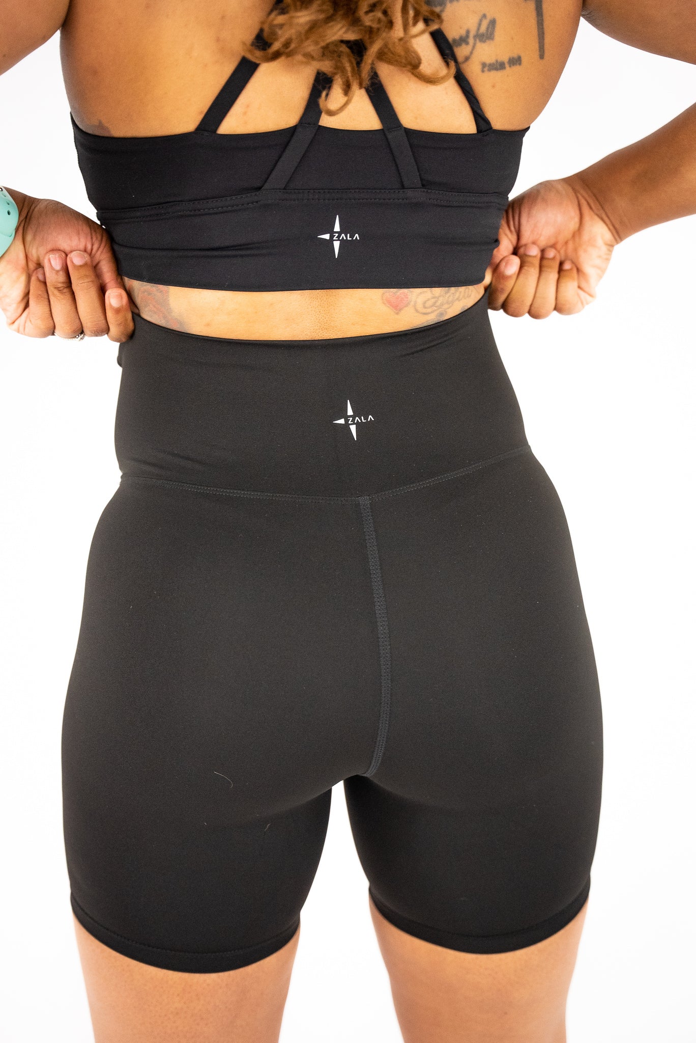 Cross Cloud Shorts | Black